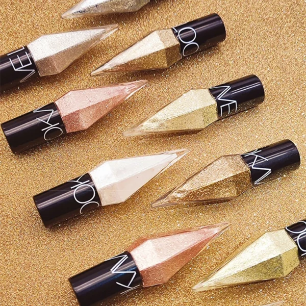 Liquid eye shadow eye highlight diamond sparkle flash eye shadow liquid brightening silkworm eye makeup tool - Image 2